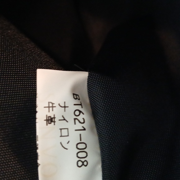 Burberry blue label euc nylon shoulder bag with novacheck pattern bottom - Picture 10 of 11